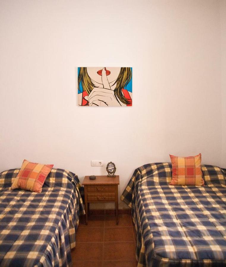 Vila Vivienda Rural El Mirador De Enix Exteriér fotografie